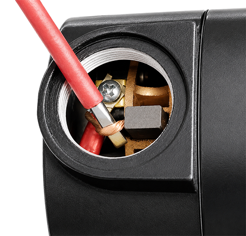 screwdriver-under-brush-wire-lifting-brush.png